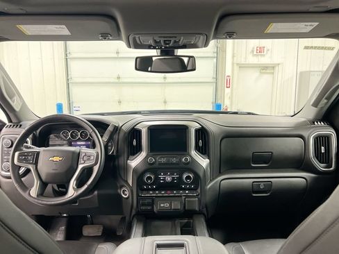 Used 2022 Chevrolet Silverado 1500 LTZ w/ LTZ Convenience Package II AWD/4WD image 10