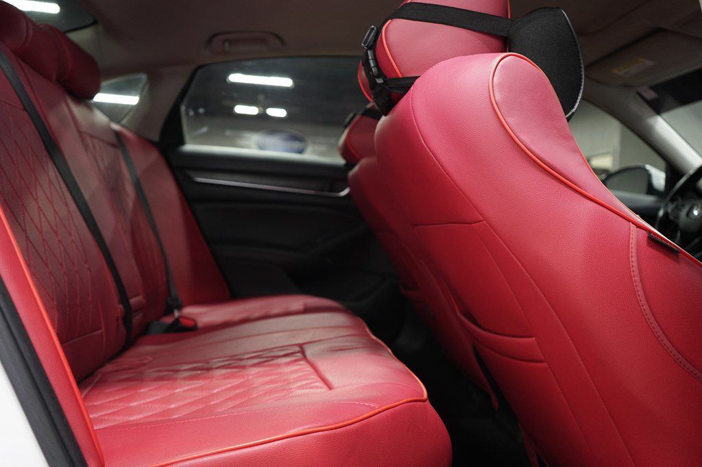 Used 2021 Honda Accord Touring image 19