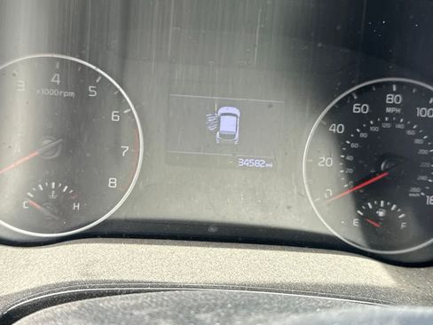 Used 2023 Kia Seltos S FWD image 5