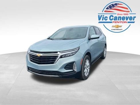 Used 2022 Chevrolet Equinox LT image 1