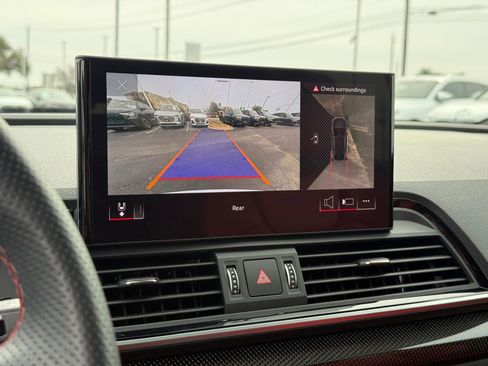 Certified 2024 Audi SQ5 Premium Plus image 20