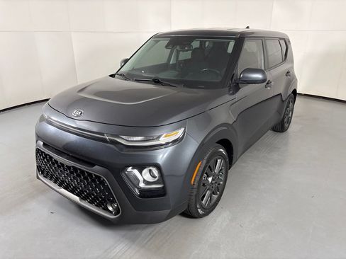 Used 2020 Kia Soul EX FWD image 4