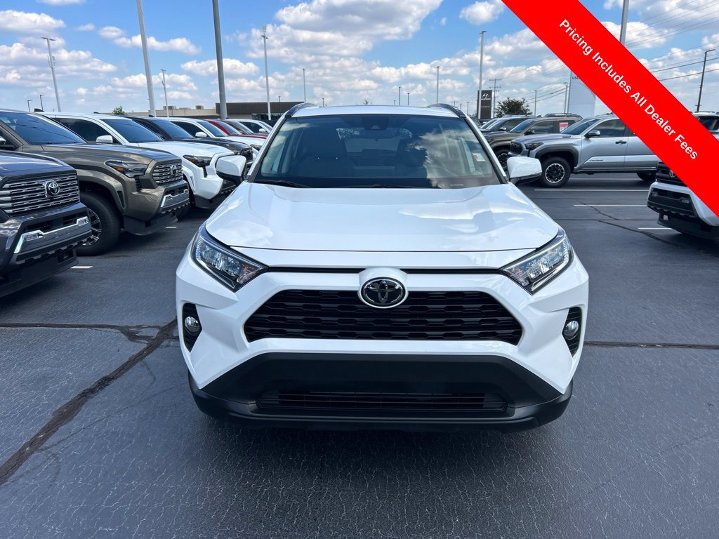 Used 2021 Toyota RAV4 XLE w/ Convenience Package FWD image 25