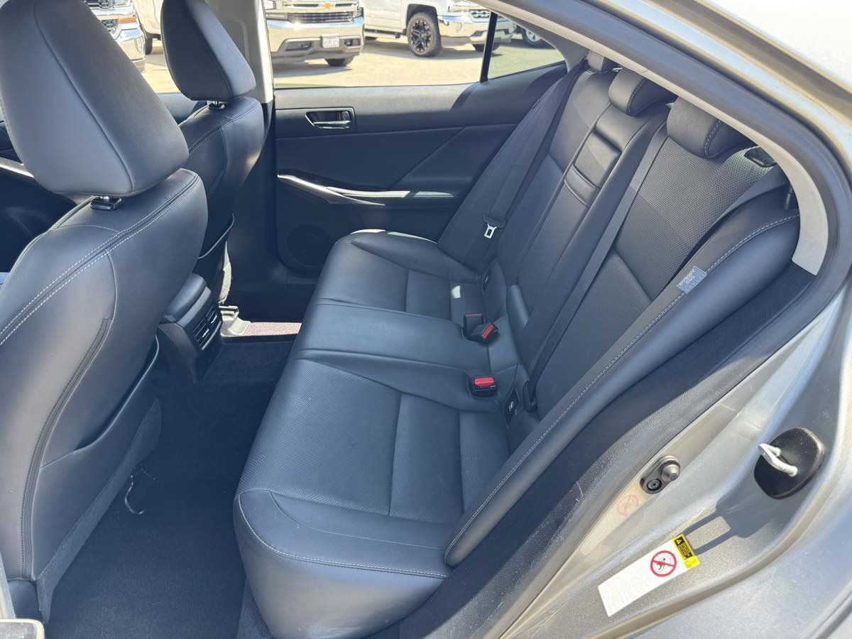 Used 2014 Lexus IS 250 w/ Navigation Package RWD image 19