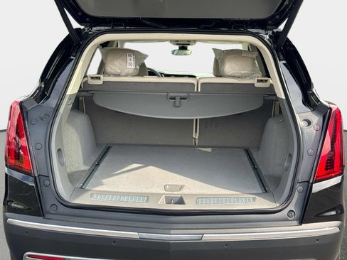 New 2026 Cadillac XT5 Premium Luxury w/ Driver Assist Package AWD/4WD image 13