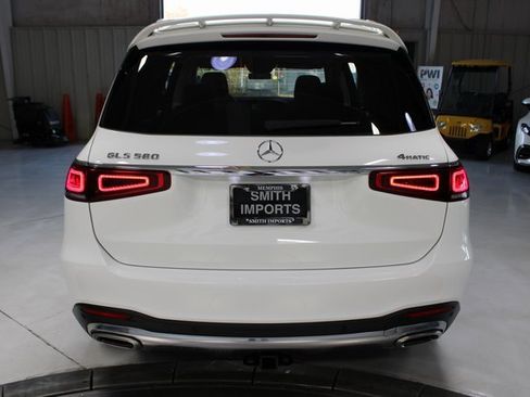 Used 2022 Mercedes-Benz GLS 580 4MATIC image 46