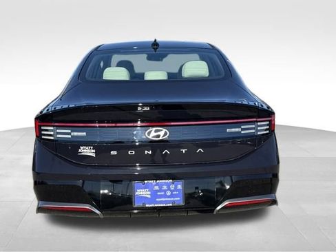 New 2026 Hyundai Sonata SEL FWD image 4