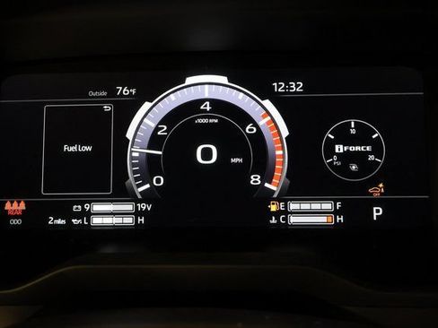 New 2026 Toyota Tundra Limited w/ TRD Off-Road Package AWD/4WD image 15