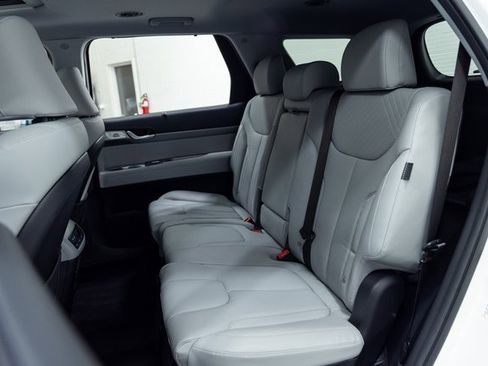 Used 2024 Hyundai Palisade SEL image 23