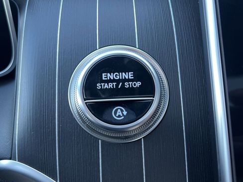 New 2025 Mercedes-Benz GLC 43 AMG 4MATIC image 43