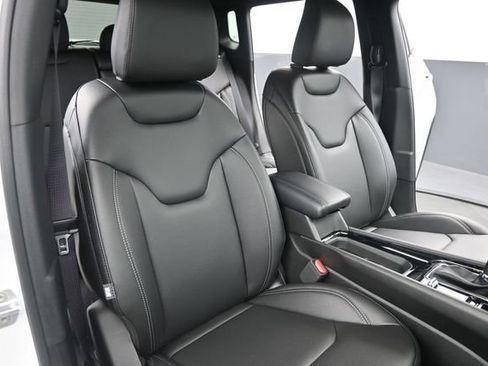 New 2026 Jeep Compass Limited AWD/4WD image 23