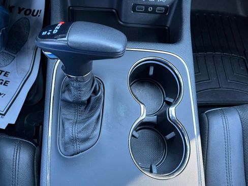 Used 2019 Dodge Durango GT image 11