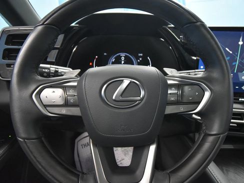 Used 2024 Lexus RX 350h image 9