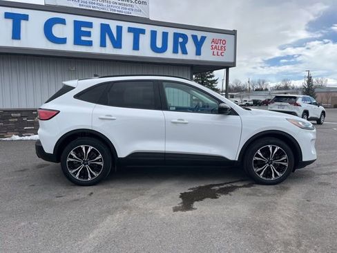 Used 2021 Ford Escape SEL w/ SEL Stealth AWD Package image 15