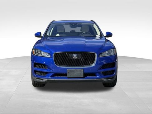 Used 2020 Jaguar F-PACE Prestige image 8