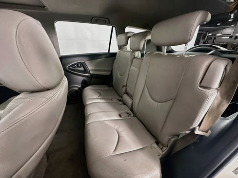 Used 2010 Toyota RAV4 Limited AWD/4WD image 27