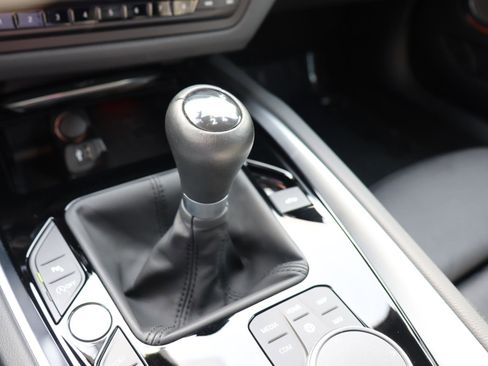 Used 2025 BMW Z4 M40i w/ Premium Package image 14