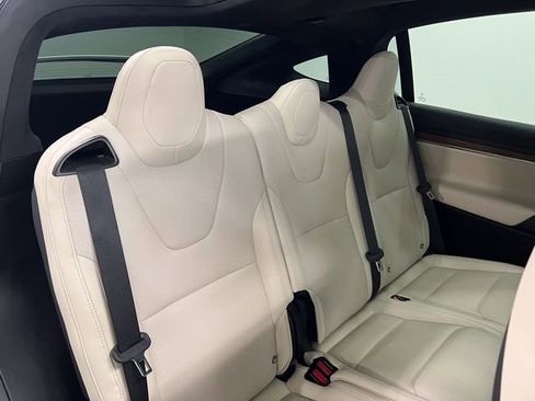Used 2022 Tesla Model X AWD/4WD image 13