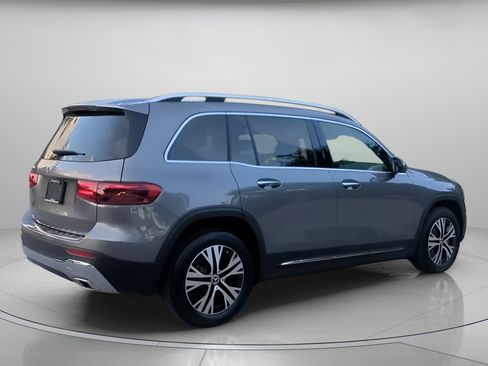 Used 2026 Mercedes-Benz GLB 250 w/ Exclusive Package image 28