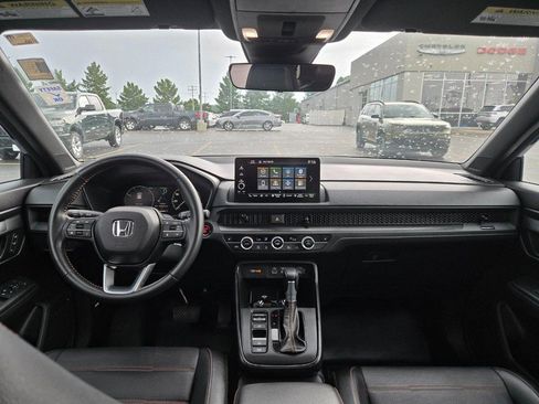 Used 2025 Honda CR-V Sport-L image 9