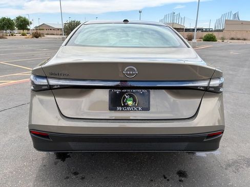 New 2026 Nissan Sentra SV w/ SV Convenience Package FWD image 5