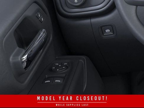 New 2025 GMC Sierra 2500 Pro w/ Convenience Package AWD/4WD image 22