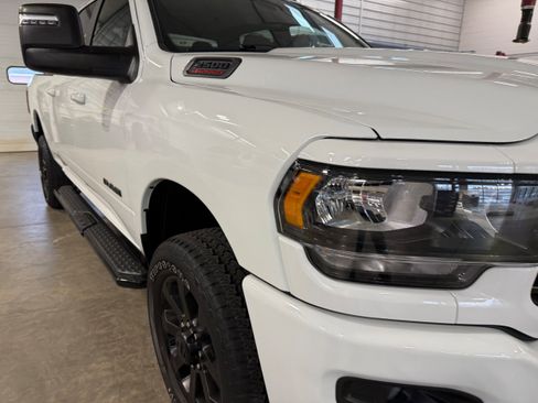 Certified 2024 RAM 2500 Big Horn w/ Night Edition AWD/4WD image 3