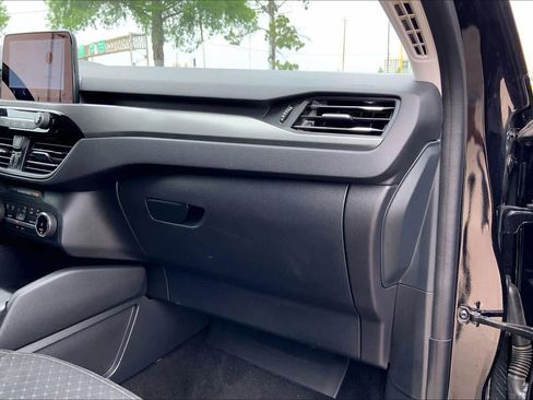 Used 2024 Ford Escape Active FWD image 18
