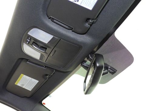 Used 2018 Hyundai Elantra Sport w/ Sport Premium Package 03 image 17