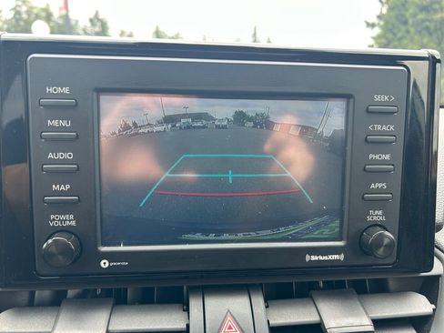 Used 2022 Toyota RAV4 SE w/ Convenience Package AWD/4WD image 18