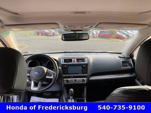 Used 2017 Subaru Outback 2.5i Limited AWD/4WD image 37