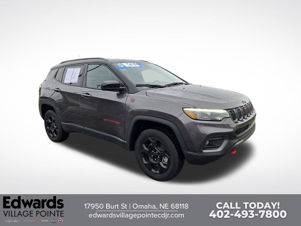 Used 2023 Jeep Compass Trailhawk w/ Trailhawk Elite Group AWD/4WD image 1