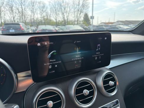 Used 2022 Mercedes-Benz GLC 300 4MATIC image 28