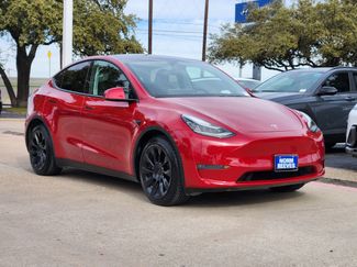 Used 2020 Tesla Model Y Long Range video 2