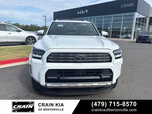 Used 2025 Toyota 4Runner Limited AWD/4WD image 6
