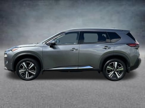 Used 2023 Nissan Rogue Platinum w/ Platinum Premium Package AWD/4WD image 2