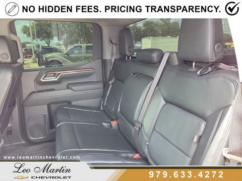 Used 2024 GMC Sierra 1500 Elevation w/ LPO, Elevation Black Package AWD/4WD image 11
