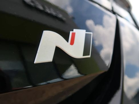 Used 2025 Hyundai Elantra N FWD image 50