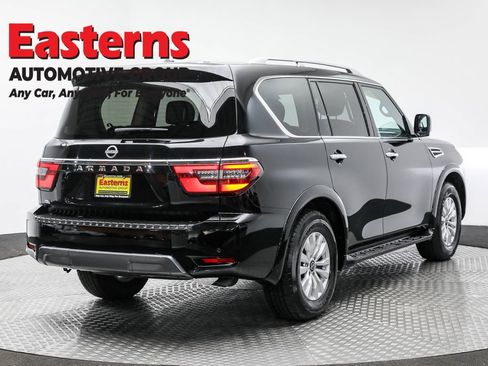 Used 2024 Nissan Armada SV image 5