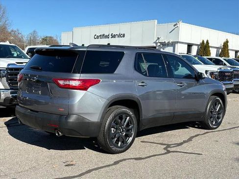 Certified 2021 Chevrolet Traverse RS image 2