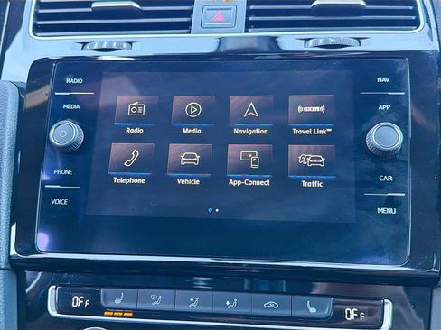 Used 2018 Volkswagen Golf R 4-Door image 28