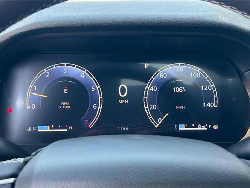 New 2025 Jeep Grand Cherokee Laredo X w/ Luxury Tech Group I image 24