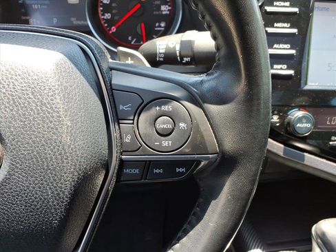 Used 2018 Toyota Camry XSE FWD image 24