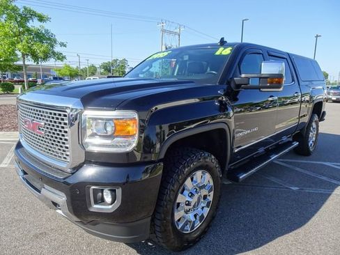 Used 2016 GMC Sierra 2500 Denali AWD/4WD image 8