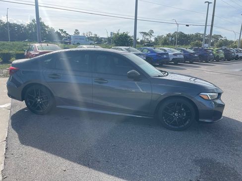 Used 2025 Honda Civic Sport image 4