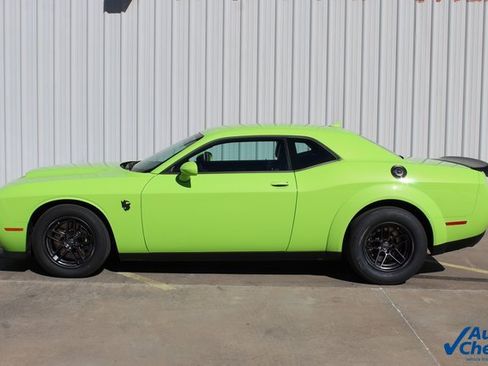 Used 2023 Dodge Challenger SRT Hellcat Redeye image 2