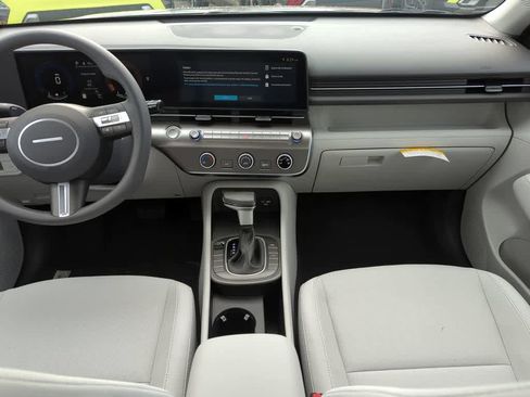 New 2026 Hyundai Kona SE FWD image 18