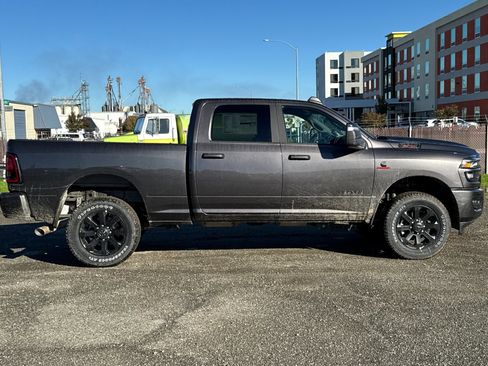 New 2026 RAM 2500 Big Horn image 2