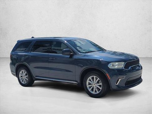 Used 2021 Dodge Durango SXT w/ Trailer Tow Group IV RWD image 3