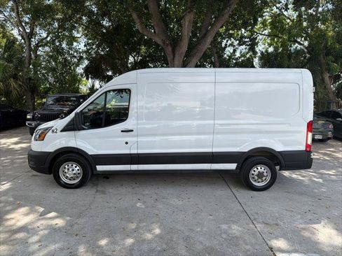 Used 2023 Ford Transit 250 Medium Roof AWD w/ Load Area Protection Package image 11